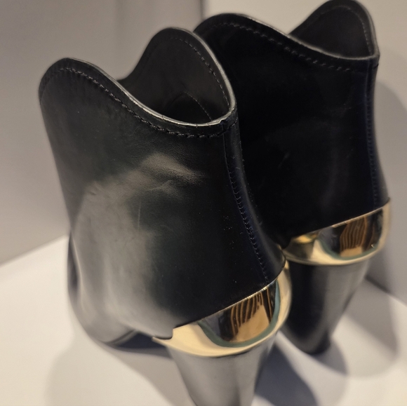 Sigerson Morrison SMVESTA Black Leather Ankle Booties - Picture 7 of 7